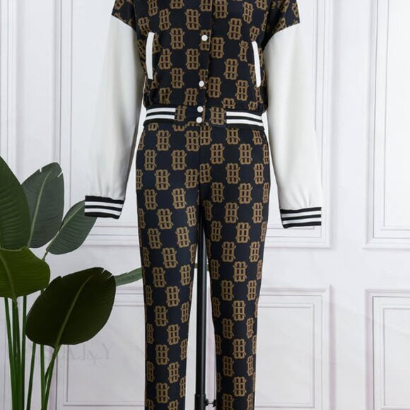 Classic Monochrome Two-Piece Long Sleeve Casual Print Set in Black and Brown - Picture 2 of 6